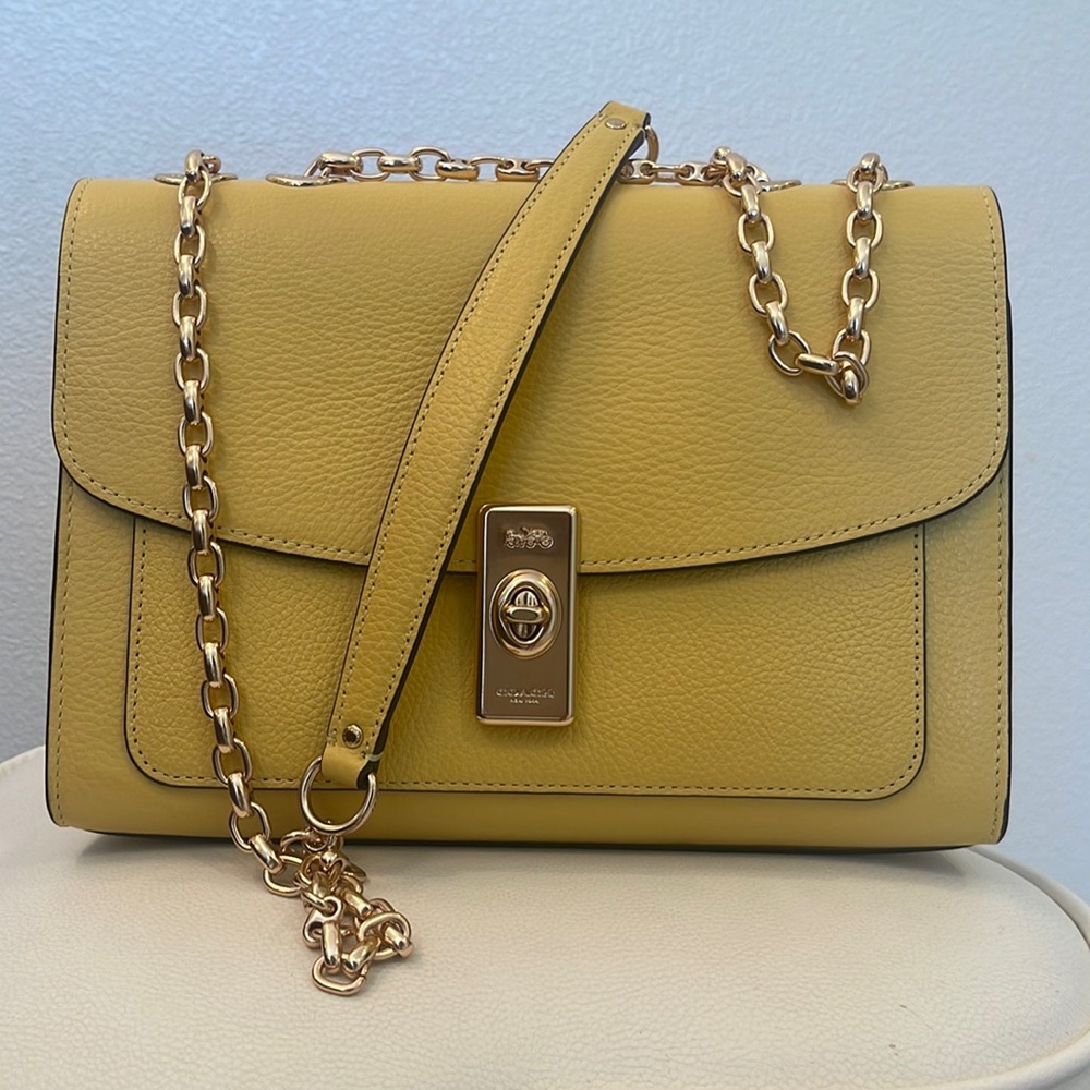 Coach Lane Shoulder bag